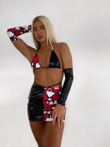 THE RUCHED SKIRT - QUEEN OF HEARTS / BLACK PVC